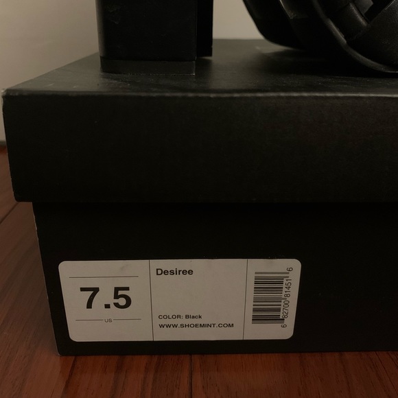 Shoemint Black Lace Up Block Heeled Sandals - Picture 5 of 6